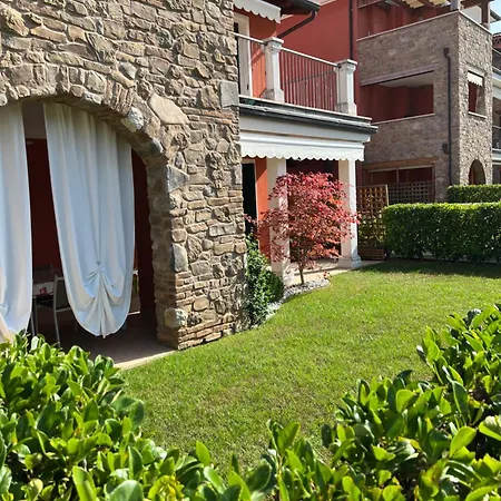 아파트 Emerald 시르미오네